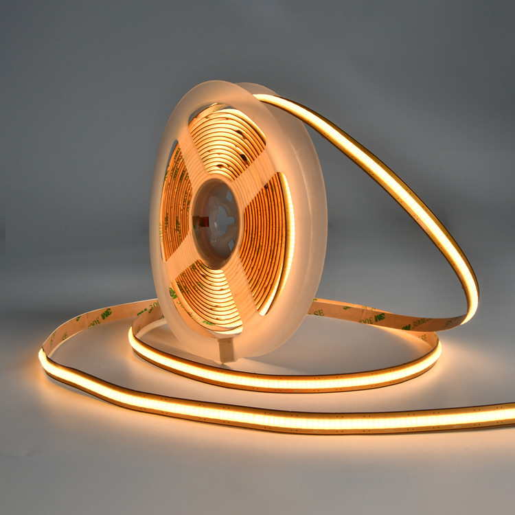 Corta livre DC12V 528LEDS COB Strip Light 3000K Temperatura de cor IP 20
