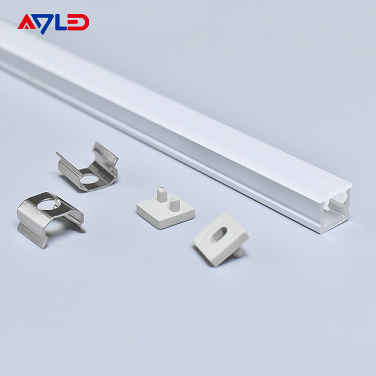 0606 Perfil de alumínio LED Perfil de faixa LED Canal de extrusão do difusor de luz para faixa LED